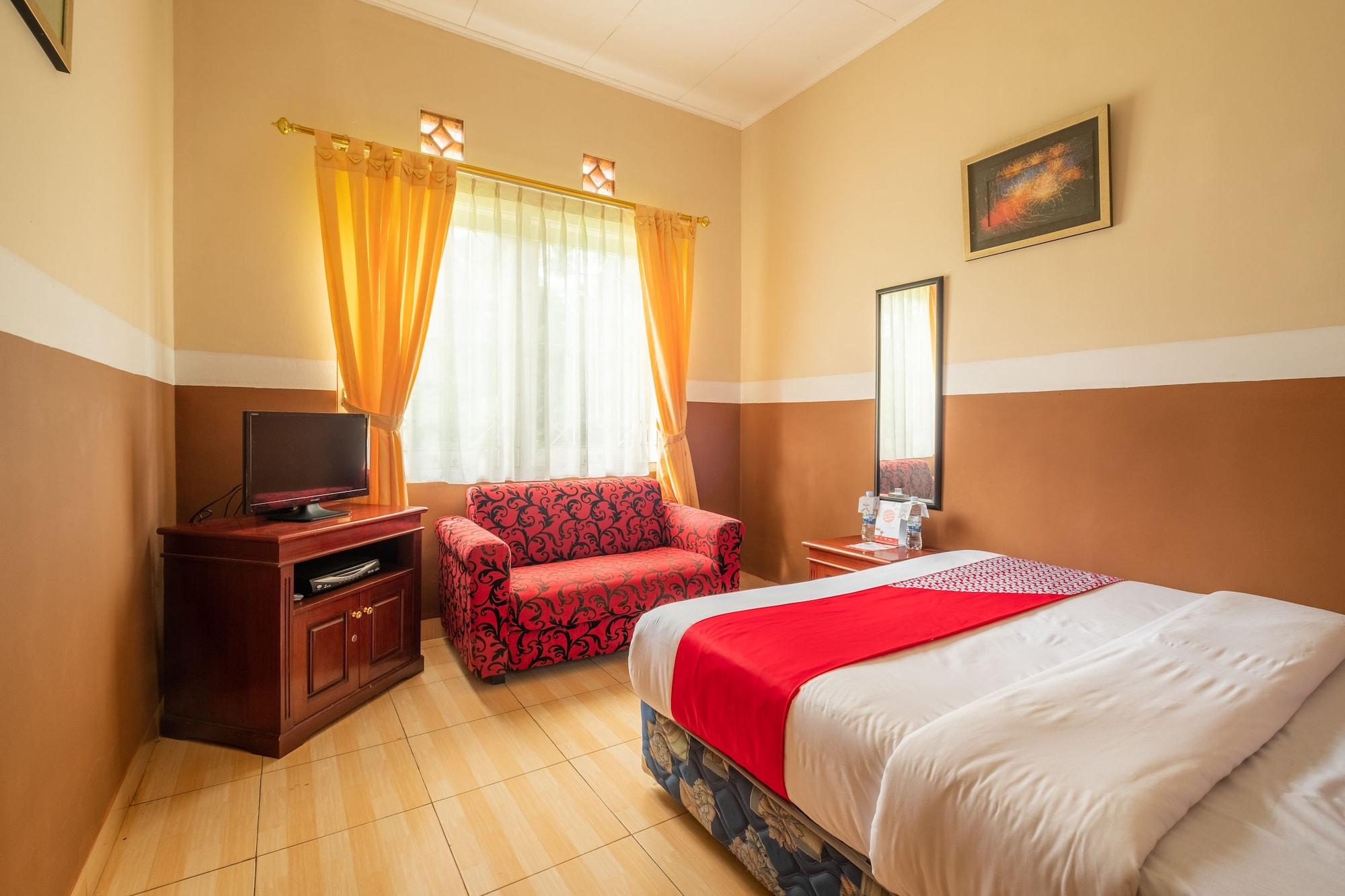 Reddoorz Plus At Grand Yustik Sukabumi Extérieur photo